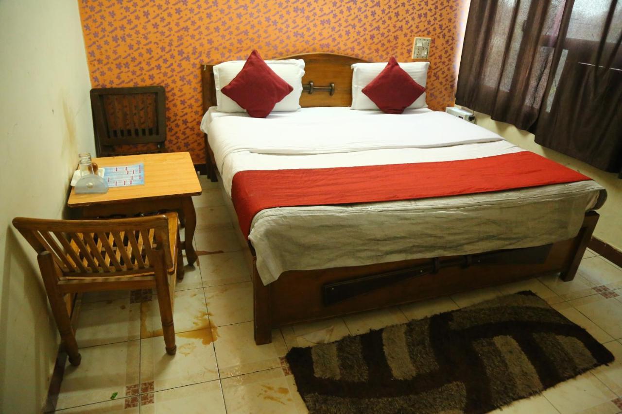 Hotel Diamond Palace Chandīgarh 외부 사진